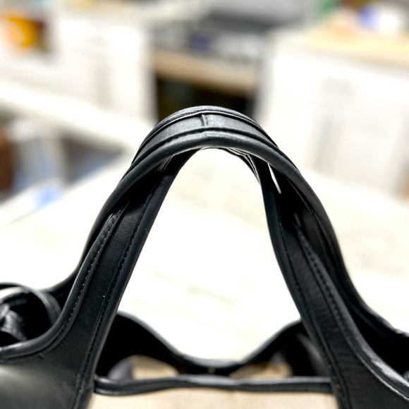 Stella McCartney Authentic Vegan Perforated Logo Tote Bag - Picture 5 of 13